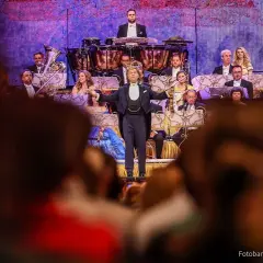 Orkiestra symfoniczna Andre Rieu: historia, koncerty i repertuar