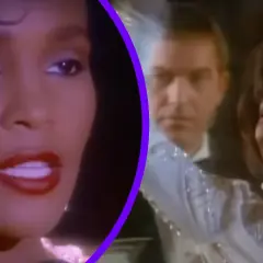 Whitney Houston w klipie "I'm Every Woman", uśmiechnięta, w błyszczącej sukni, obok mężczyzny.