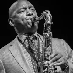 Saksofoniści jazzowi: ich wpływ na muzykę i niezapomniane style
