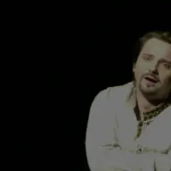 Paweł Skałuba tenor – fascynująca biografia i osiągnięcia w operze