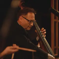 Trio jazzowe na każdą okazję – elegancka muzyka do Twojego wydarzenia