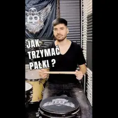 Jak trzymać pałeczki do perkusji, aby uniknąć bólu i poprawić technikę