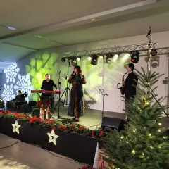 Kolędy na jazzowo: Odkryj piękne aranżacje na każdą okazję