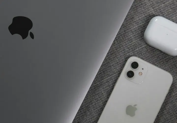 Jaki iPhone dla studenta będzie najlepszym wyborem?