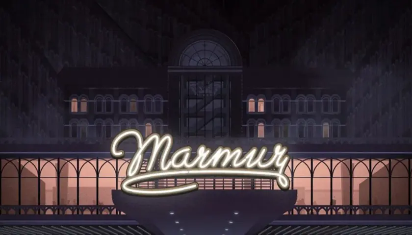 Neonowy napis "Marmur" nad wejściem do eleganckiego hotelu. W tle mroczna, stylizowana fasada budynku.