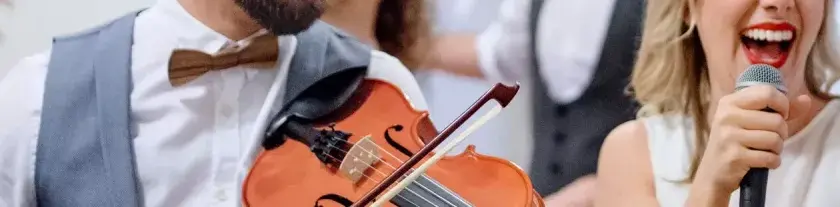 Ile kosztuje orkiestra weselna? Sprawdź ceny i ważne czynniki
